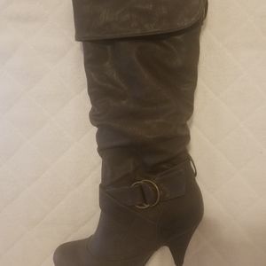 Leather boots